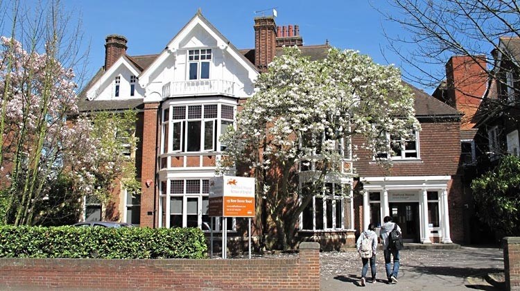 STAFFORD HOUSE - Canterbury - Dil Okulu