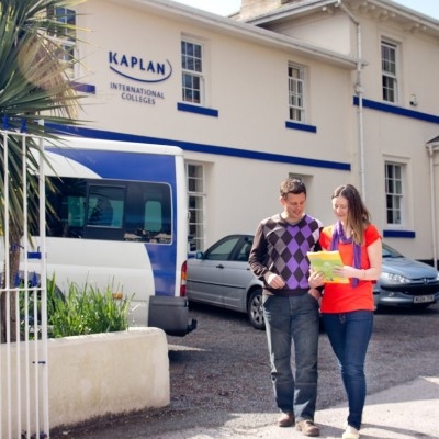 POSITIVELY LANGUAGES - Torquay - Dil Okulu