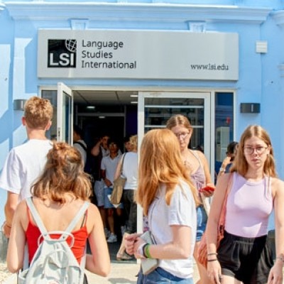 LSI - İngiltere - Yaz Okulu